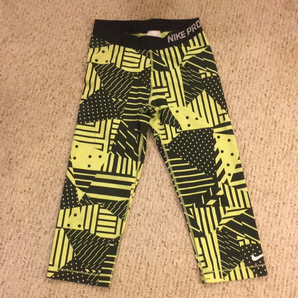 Nike crop running pants